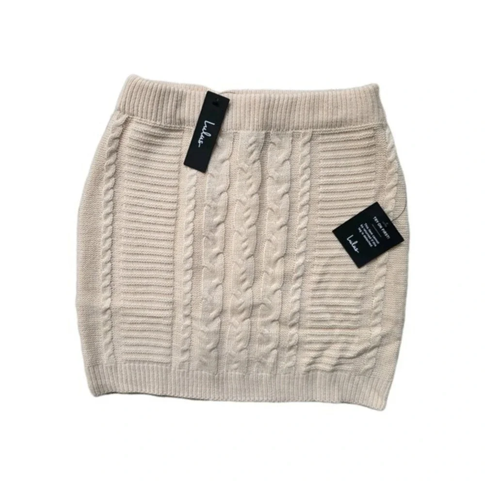 Lulus Cable Knit Sweater Mini Skirt Set Medium M Stretchy Elastic Waist Cream